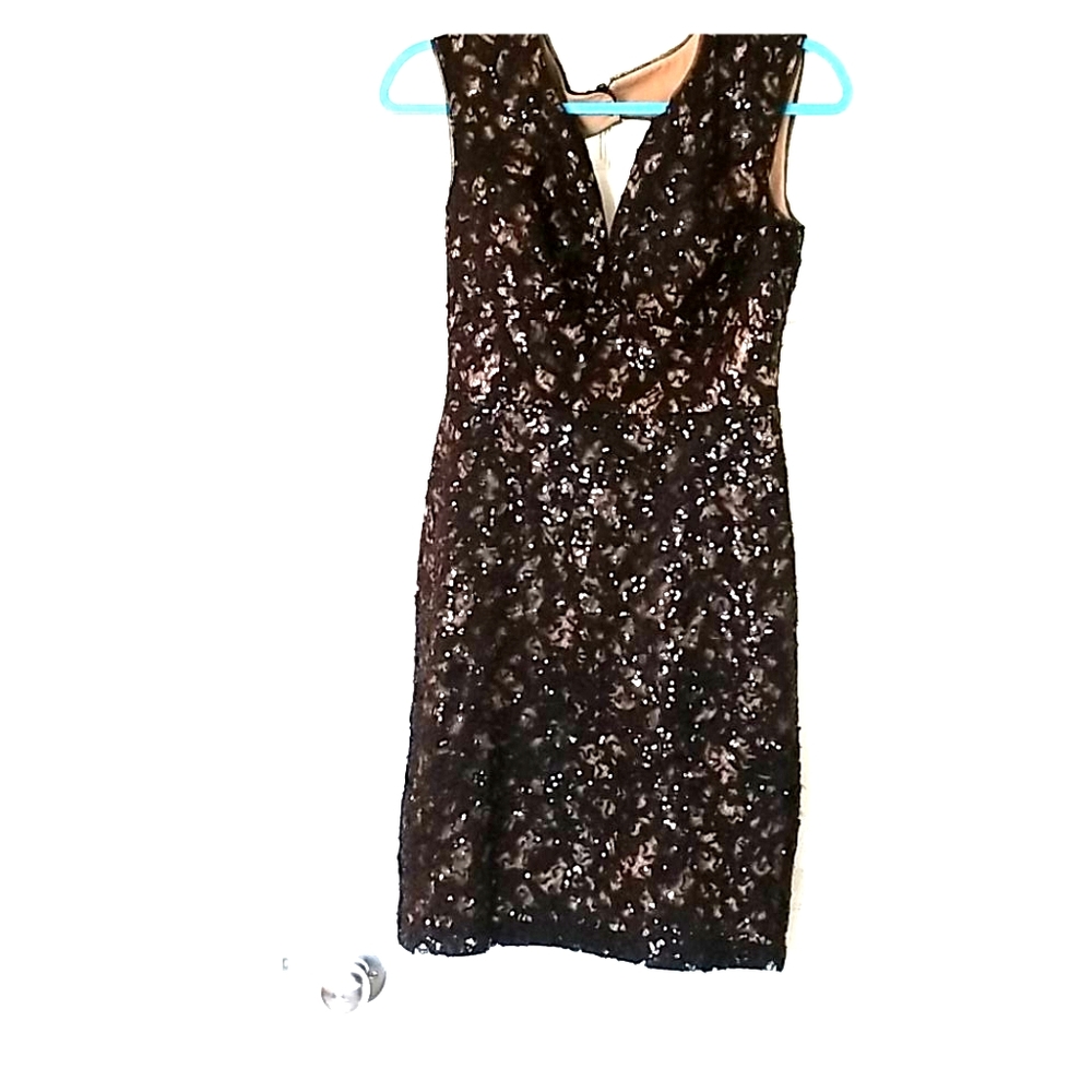 BCBG, Sleeveless sequins dress